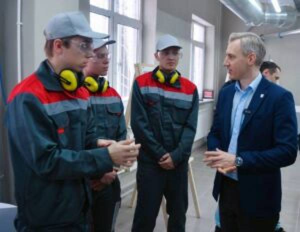 Поддержка абитуриентов в Смоленске