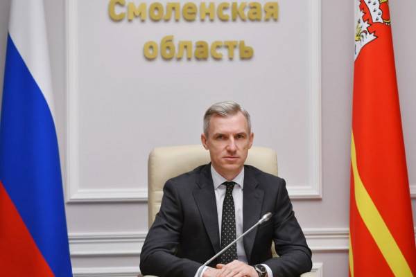Анохин поблагодарил смолян за поздравления и пообещал дальнейшее сотрудничество