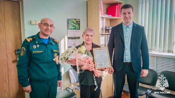 Героическая медсестра спасла жизнь на льду