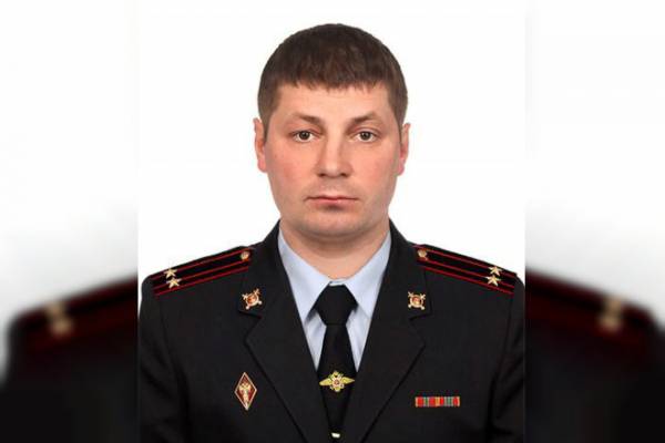 Денис Курбасов, занимающий должность подполковника, теперь является главным полицейским в Починковском районе Смоленской области