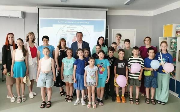 «Бригантина» подняла паруса! В Десногорске открылся клуб семейного чтения