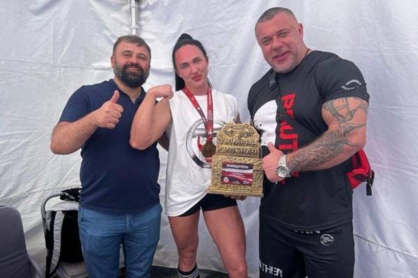 Смоленские силачи блистают на Кубке России по силовому экстриму