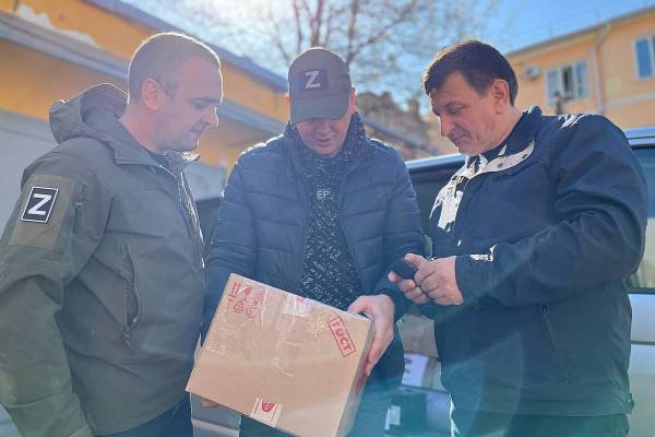 Смоленские единороссы везут оборудование и посылки бойцам на Луганском направлении
