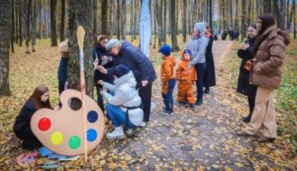 Аллея 'Фресок добра': Как жители Десногорска украсили свой город искусством и единением