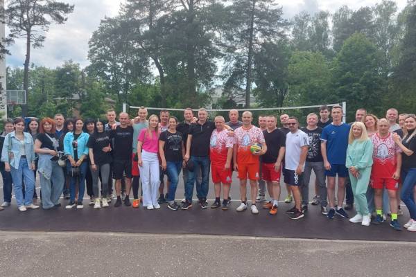 Волейбольные соревнования в Смоленске завершились победой ЛО МВД России на станции Смоленск