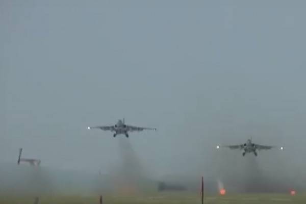  Су-25 уничтожили укрепления и бронетехнику ВСУ