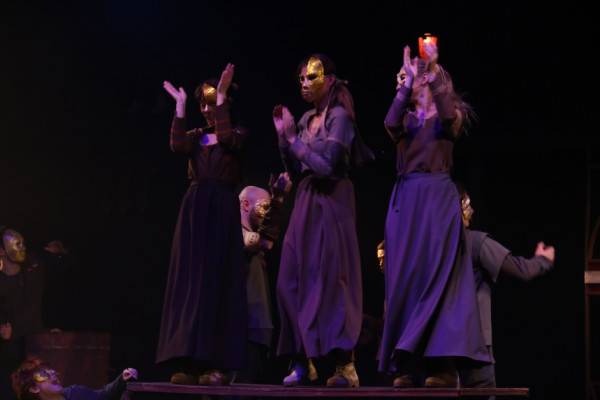 Спектакль Смоленского Камерного театра высоко оценили в Псковской области