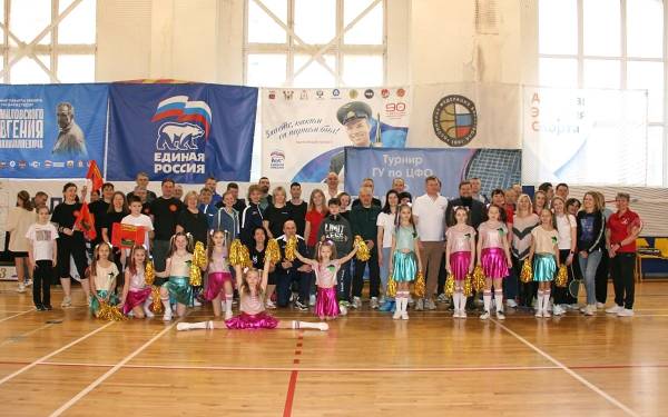 Турнир по бадминтону среди сотрудников Банка России