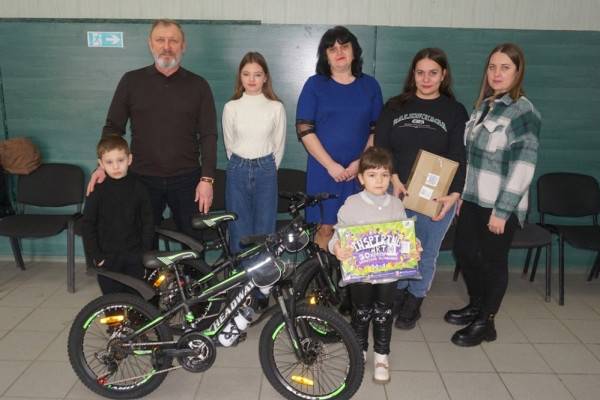 Подарки детям из ДНР от губернатора Смоленской области Подарки детям из ДНР от губернатора Смоленской области