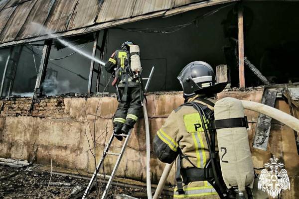 Пожар на заводе в Смоленске: масштабы и последствия