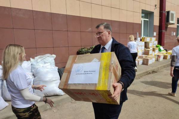 Смоляне поддерживают участников СВО гуманитарной помощью