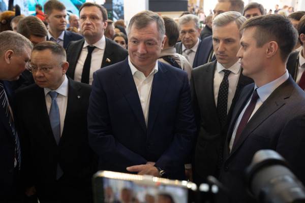 Вице-премьер Марат Хуснуллин высоко оценил профессионализм команды Василия Анохина