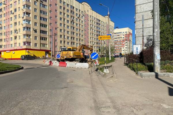 В Смоленске продолжается обновление улицы Рыленкова