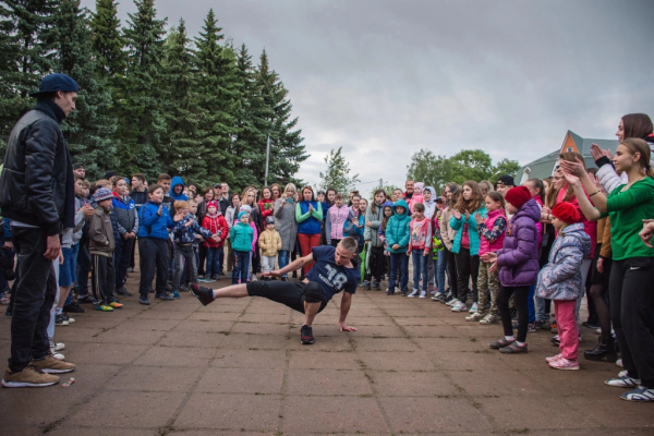 Цветы жизни: В Гагарине пройдёт молодежный форум «Поехали!»  Цветы жизни: В Гагарине пройдёт молодежный форум «Поехали!»