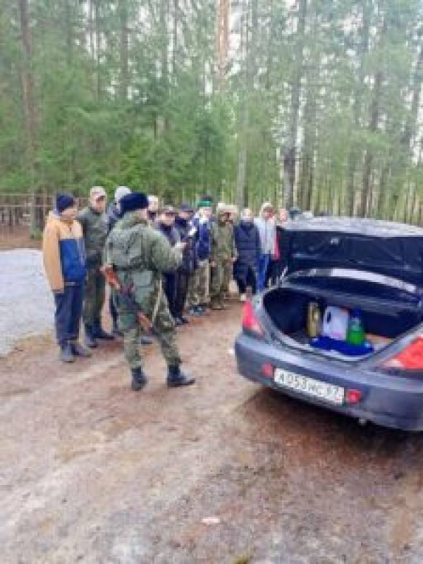 Школьники приняли участие в мастер-классах, которые провели сотрудники Пограничного управления