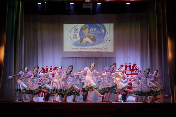 Яркий творческий старт рославльчан в честь Юрия Алексеевича Гагарина