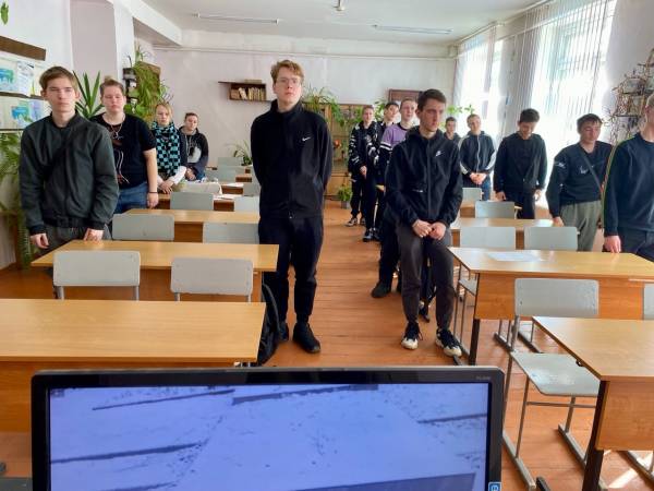 Мероприятие памяти жертв фашистских концлагерей в Рославльском многопрофильном колледже Мероприятие памяти жертв фашистских концлагерей в Рославльском многопрофильном колледже