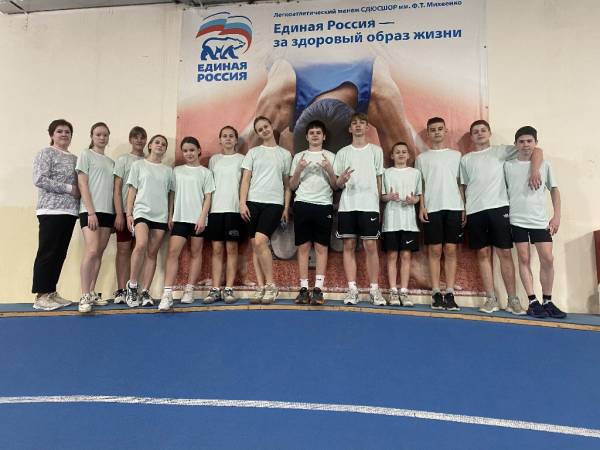 Школьная команда победила на соревнованиях