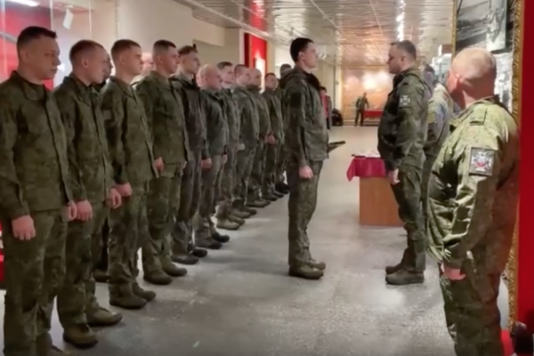 Награждение военных и дань памяти героям ВОВ