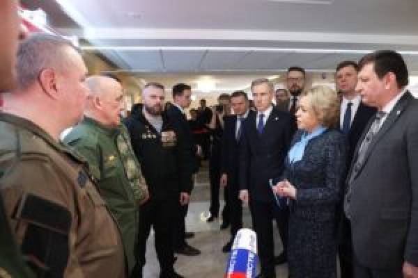 Опыт ветеранов СВО важен для муниципального и государственного управления - сенатор Смашнев Опыт ветеранов СВО важен для муниципального и государственного управления - сенатор Смашнев