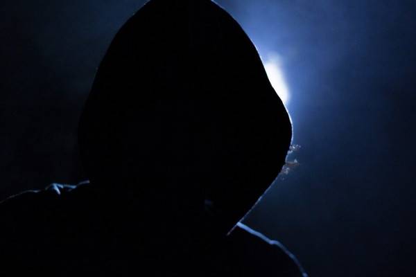 Геймер из Смоленска стал жертвой мошенников Геймер из Смоленска стал жертвой мошенников