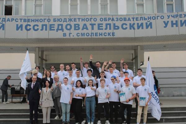 В «Смоленскэнерго» стартовал девятый трудовой сезон студенческих строительных отрядов