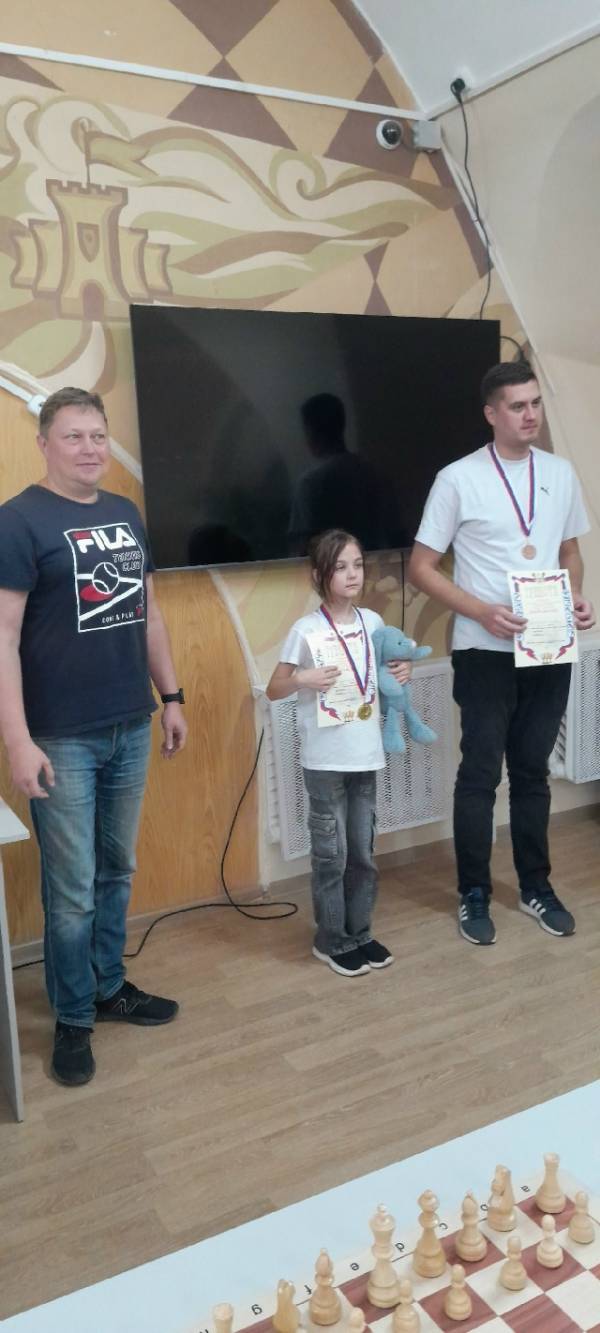 Шахматный триумф юной Алисы Зонтовой в Смоленске