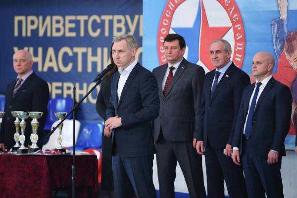 Турнир по борьбе самбо памяти Гагарина в Смоленске