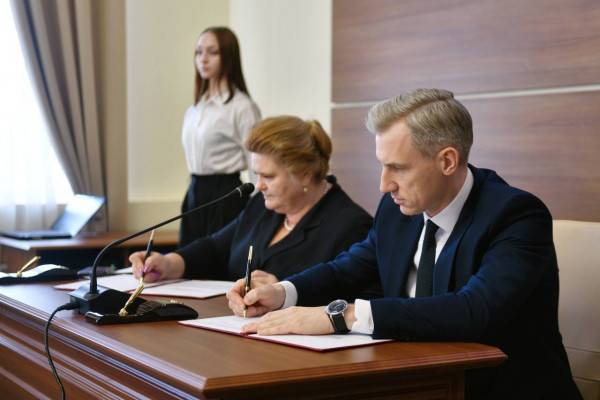 Смоленская область и Национальный центр исторической памяти подписывают соглашение о сотрудничестве