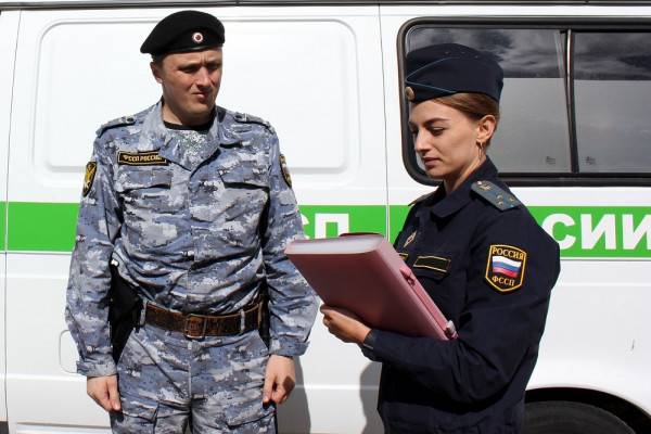 Смолянин был вынужден оплатить штраф после того, как приставы арестовали его счета Смолянин был вынужден оплатить штраф после того, как приставы арестовали его счета