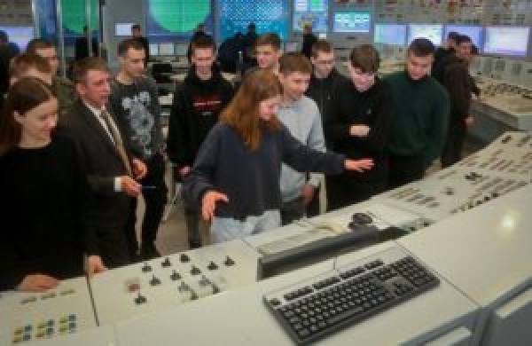 Студенты Ивановского энергетического университета побывали с профориентационным туром на Смоленской АЭС Студенты Ивановского энергетического университета побывали с профориентационным туром на Смоленской АЭС