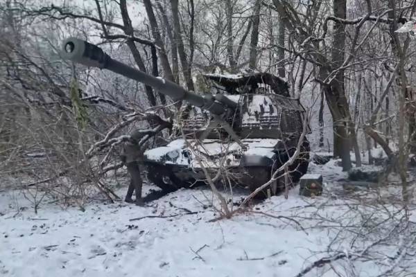 Российские артиллеристы круглосуточно наносят удары по врагу на Харьковском направлении Российские артиллеристы круглосуточно наносят удары по врагу на Харьковском направлении