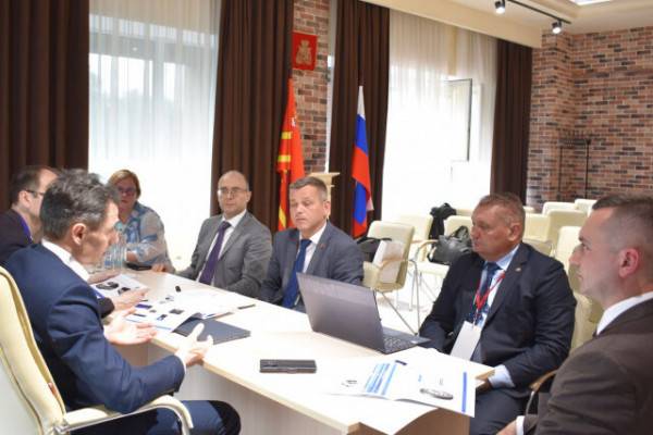 Встреча министра транспорта Смоленской области с белорусской делегацией