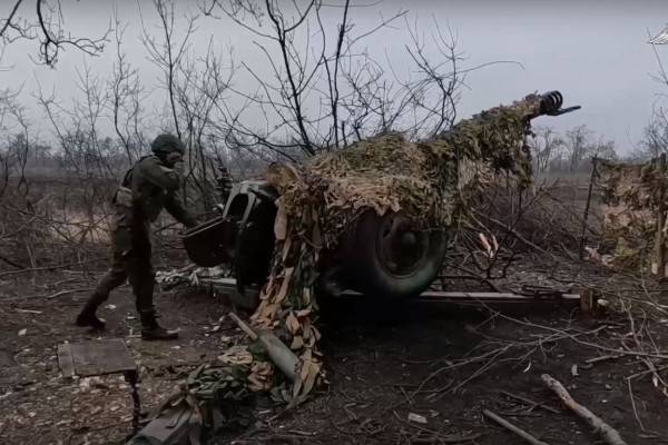 Расчеты гаубиц Д-30 группировки войск «Запад» уничтожили замаскированные позиции и живую силу ВСУ 
