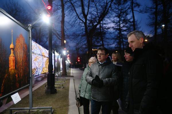 В Москве на Тверском бульваре открылась фотовыставка, посвящённая Смоленской области В Москве на Тверском бульваре открылась фотовыставка, посвящённая Смоленской области
