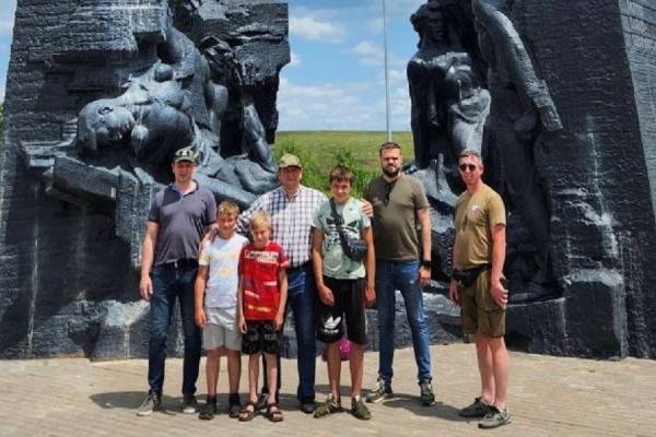 Единороссы из Смоленской области почтили память героев ВОВ