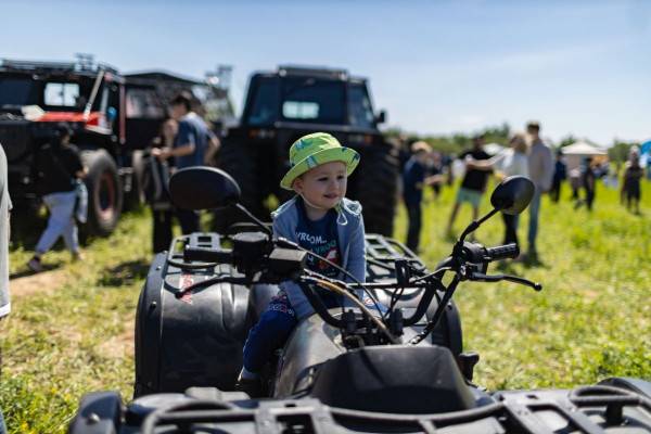 Благотворительный Джип-Уикенд в Смоленске