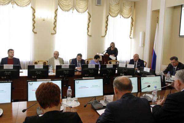 Принятие изменений в бюджет города Смоленска на 2025 год