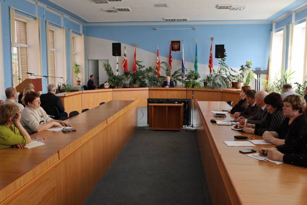 На совещании у Главы Рославльского района