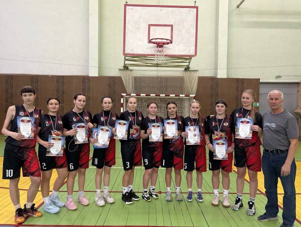 Победа рославльских баскетболисток на турнире в Ярцево