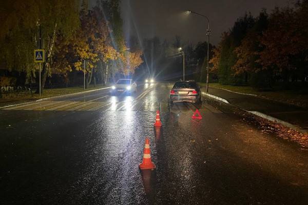 В Смоленске Mitsubishi сбил 18-летнюю девушку