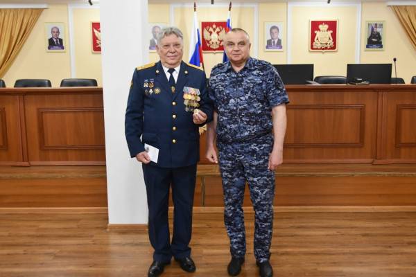 Руководитель Управления по конвоированию УФСИН России по Смоленской области отмечен высокой наградой