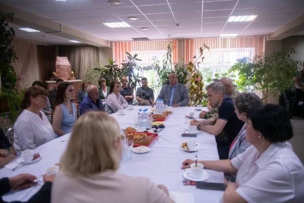 Визит губернатора к семьям участников СВО