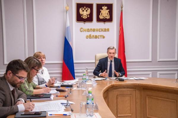 Подготовка рабочих кадров: инициативы губернатора Смоленской области Подготовка рабочих кадров: инициативы губернатора Смоленской области