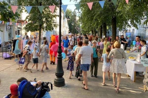 Первый фестиваль «Арт-Маяковский» в Смоленске Первый фестиваль «Арт-Маяковский» в Смоленске