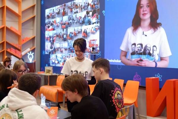 В финале интеллектуального турнира «BrainShaker Юниоры» прошла решающая игра В финале интеллектуального турнира «BrainShaker Юниоры» прошла решающая игра