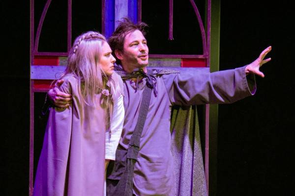 Международный день театра: интервью с директором Смоленского камерного театра