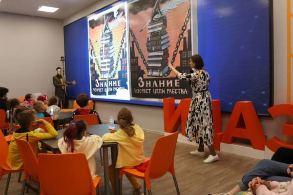 Сотрудники Смоленского государственного музея-заповедника рассказали смолянам о реставрации картин