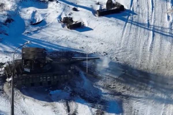 Экипажи танков Т-72Б3М громят противника на Донецком направлении