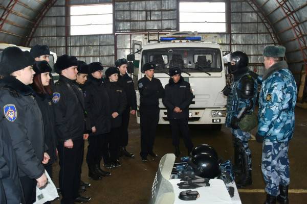 Управление по конвоированию УФСИН провело День открытых дверей для студентов Колледжа правоохраны и правосудия